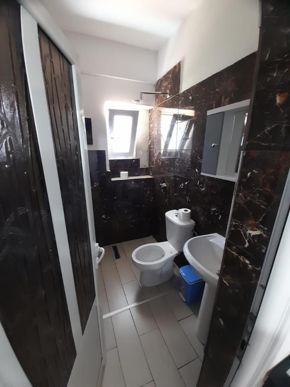 Rey Garden Villa Vlore Room photo