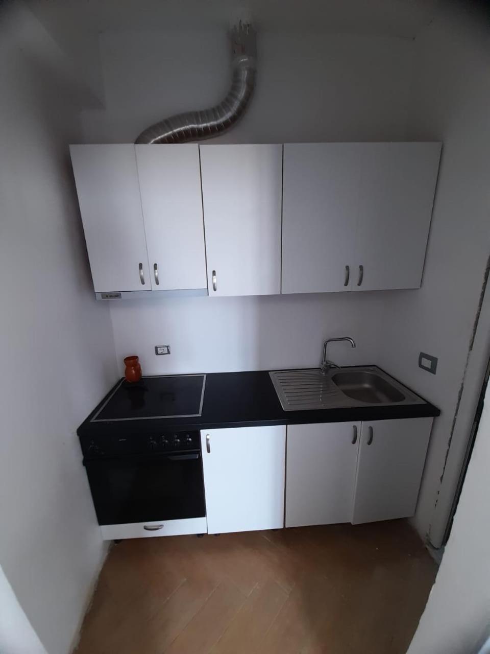Rey Garden Villa Vlore Room photo