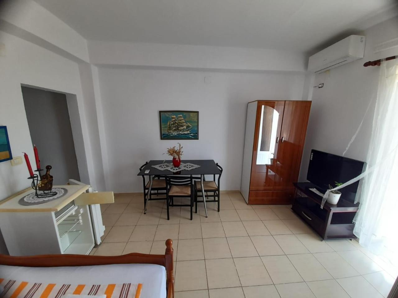 Rey Garden Villa Vlore Room photo