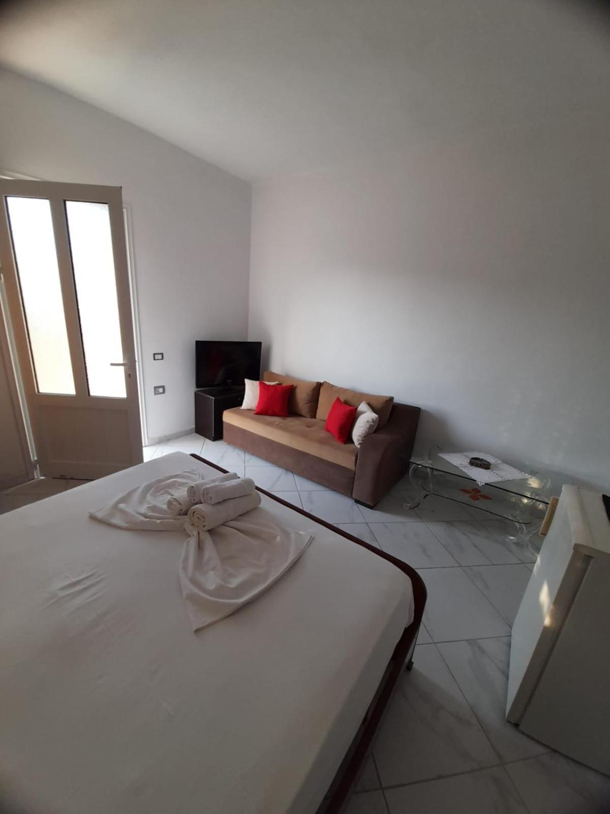Rey Garden Villa Vlore Room photo